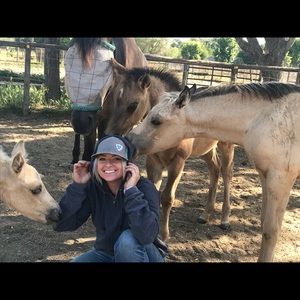 Meet your Posher, Ashley